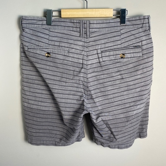 Billabong Men's Gray Striped Chino Casual‎ Walking Beach Shorts Cotton Size 36 - Picture 7 of 16